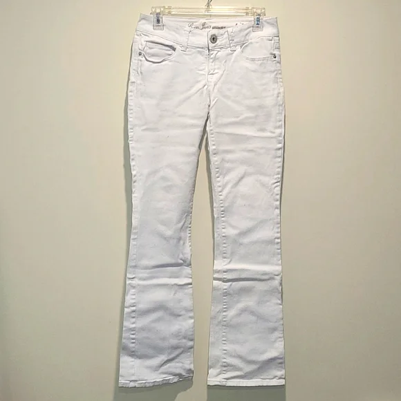 Guess Jeans - Picture 3 of 6